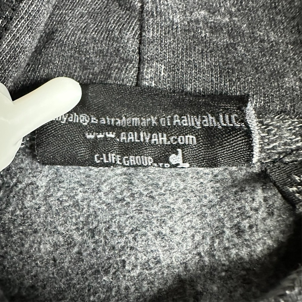 Vintage Aaliyah Women's Medium Hot Like Fire "Cold Shoulder" Hoodie - Picture 11 of 12